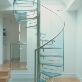 CẦU THANG PHA LÊ 02